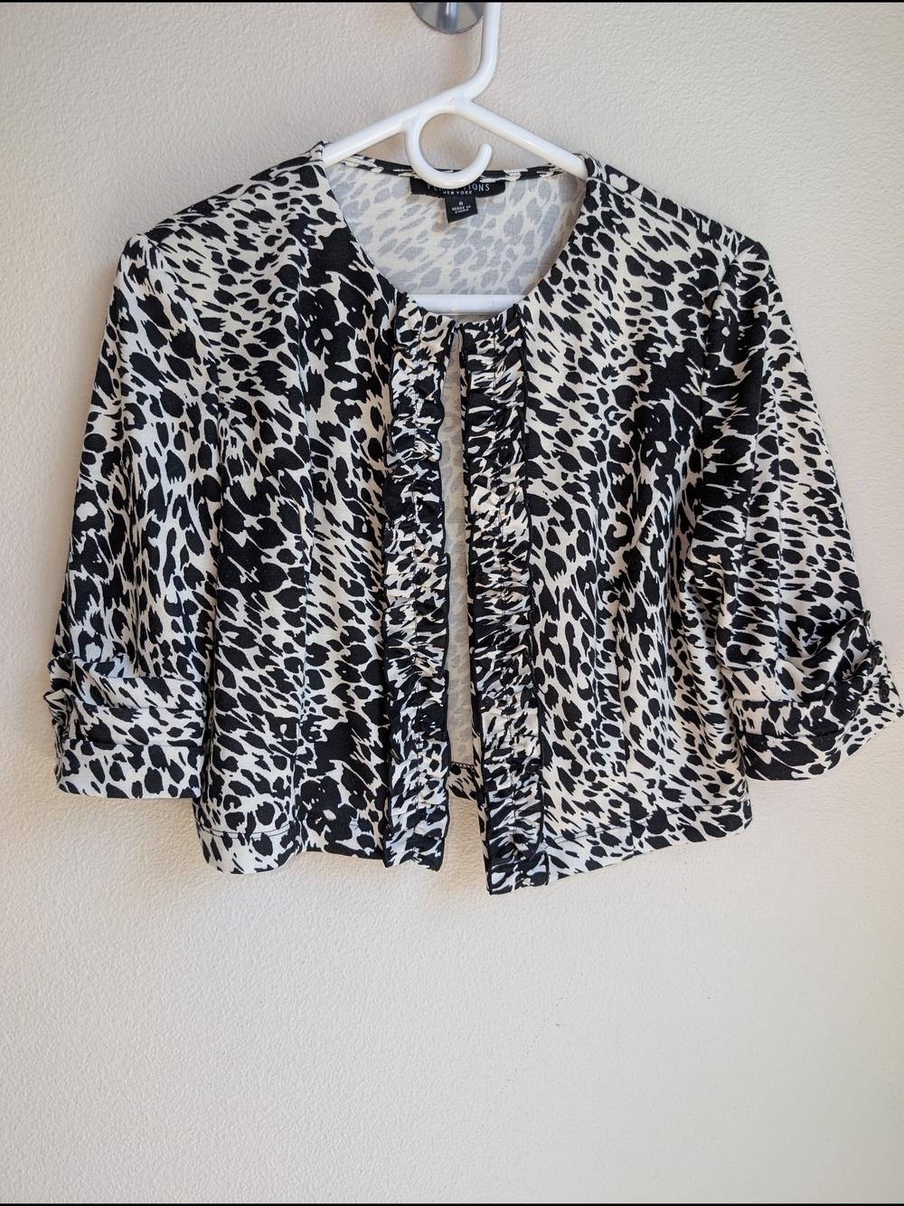 Perceptions New York Cropped Animal Print Cardigan JWomen's Size 8